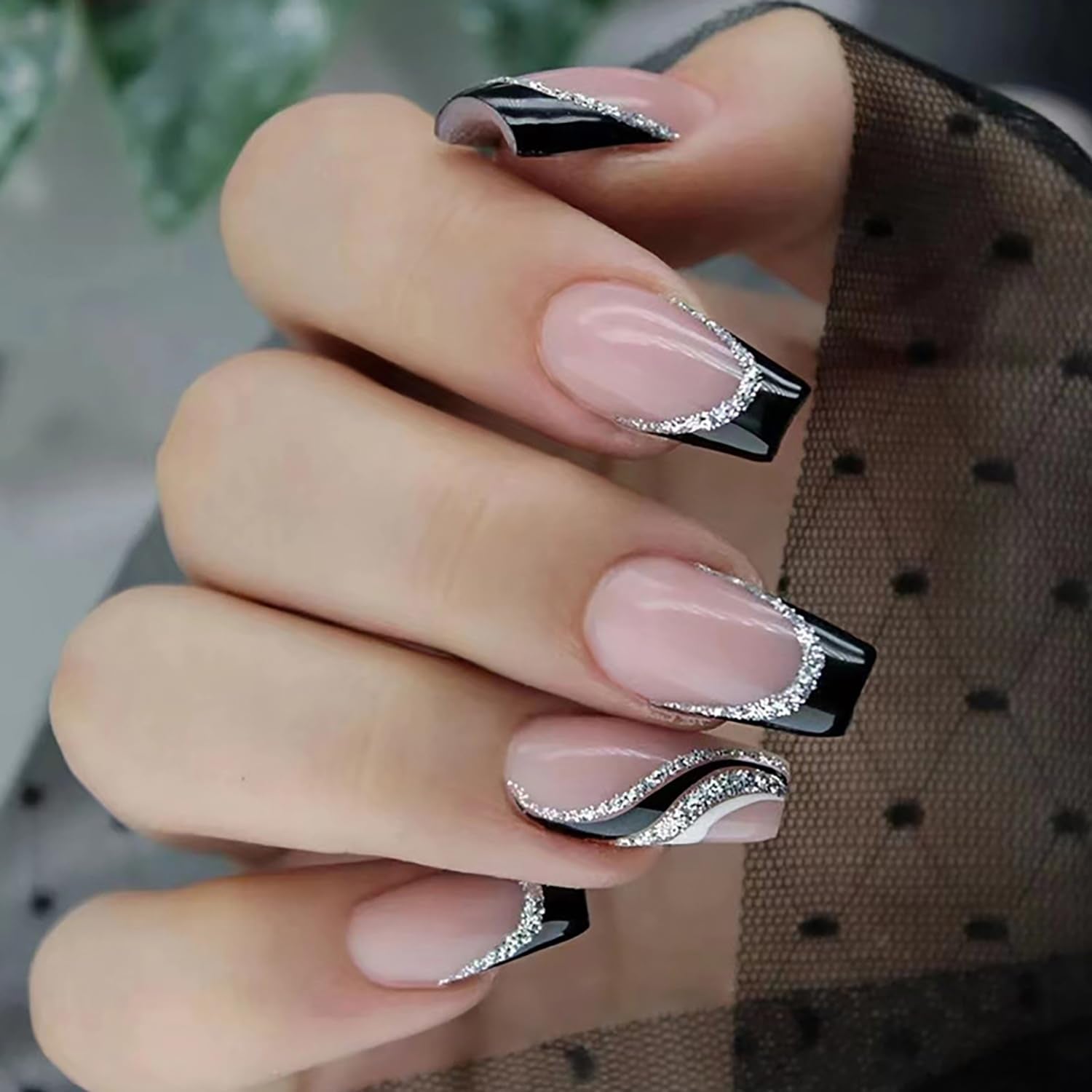 French Tip Press on Nails Medium Square Fake Nails French Black Nails Tip with Silver Glitter Line Design False Nails Stripe Full Cover Artificial Acrylic Nails Glue on Nails for Women DIY Manicure